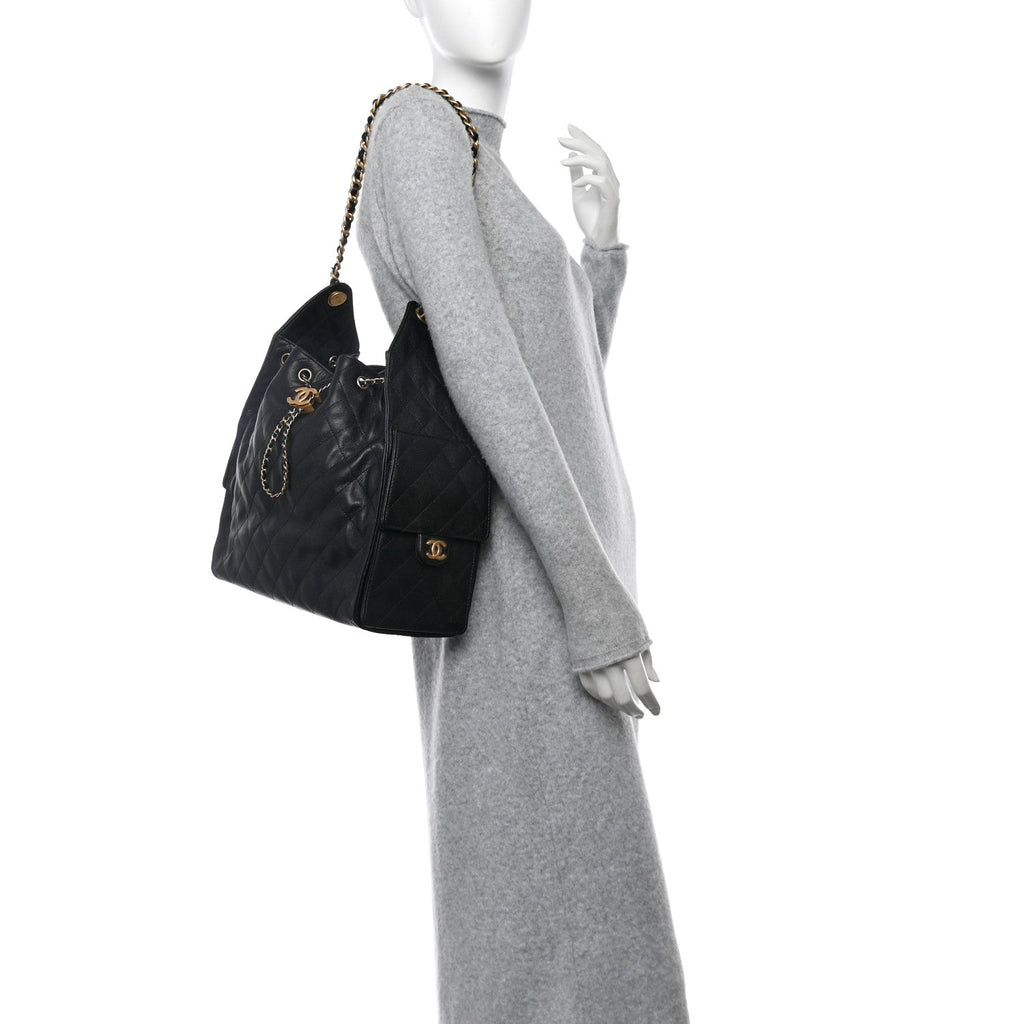 Caviar Quilted Medium Chanel 25 Handbag Black