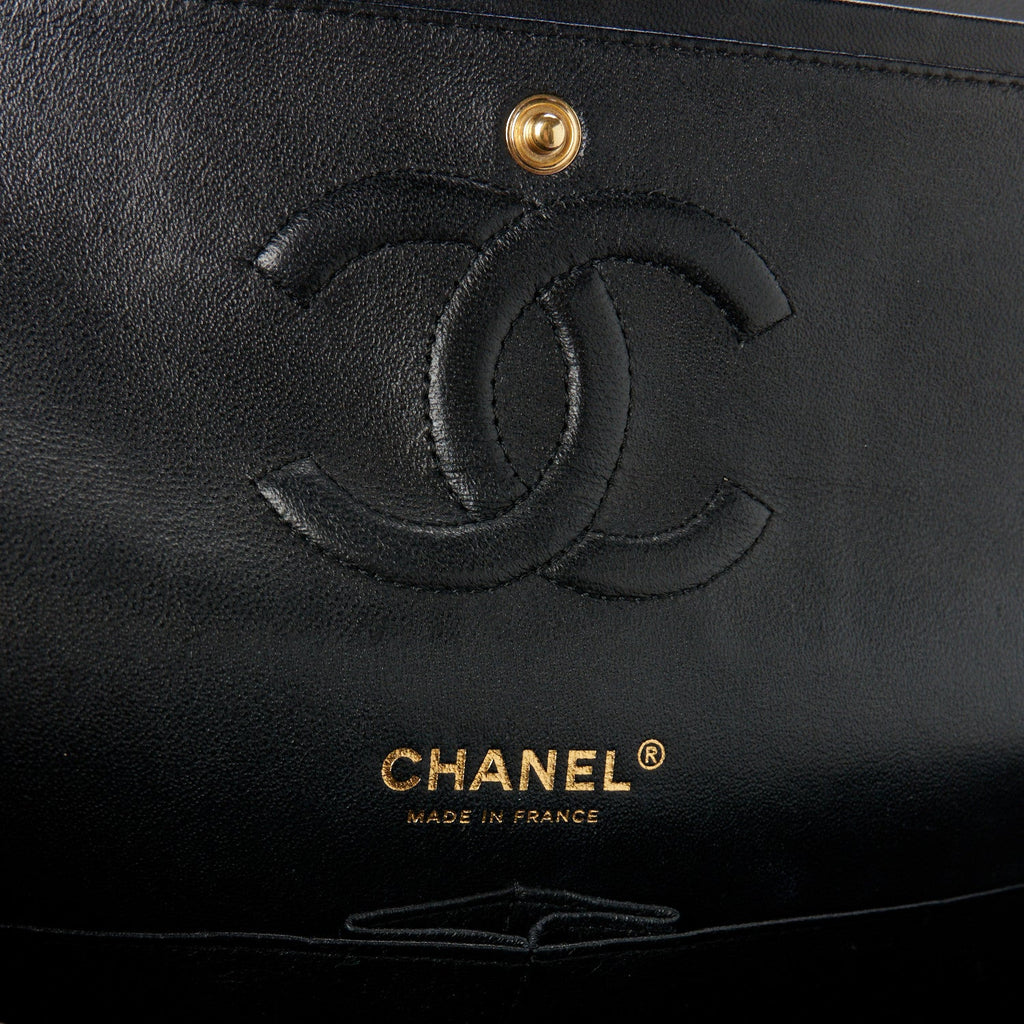 Lambskin Chevron Quilted Medium Double Flap Black