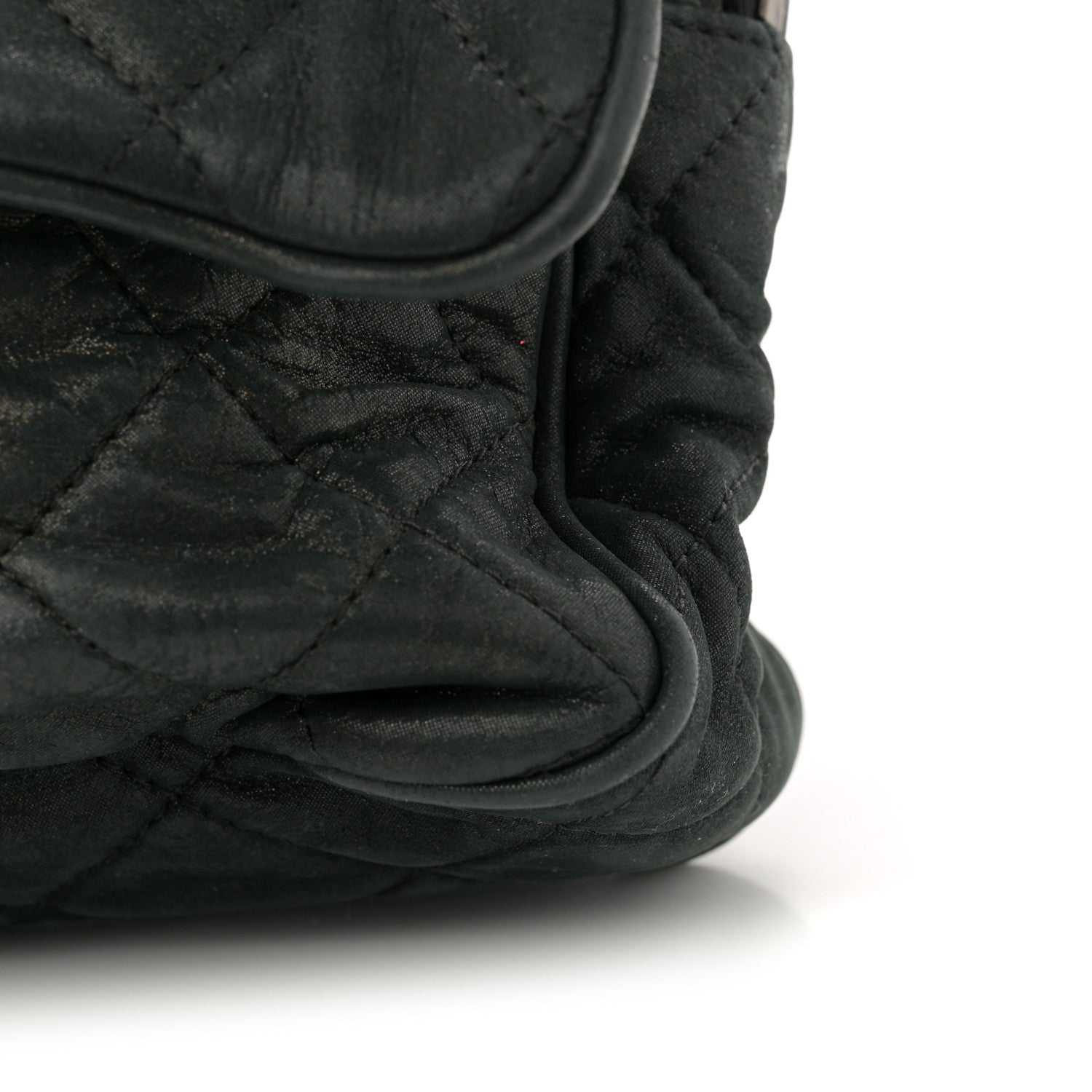 Iridescent Calfskin Quilted Large Shiva Flap Black