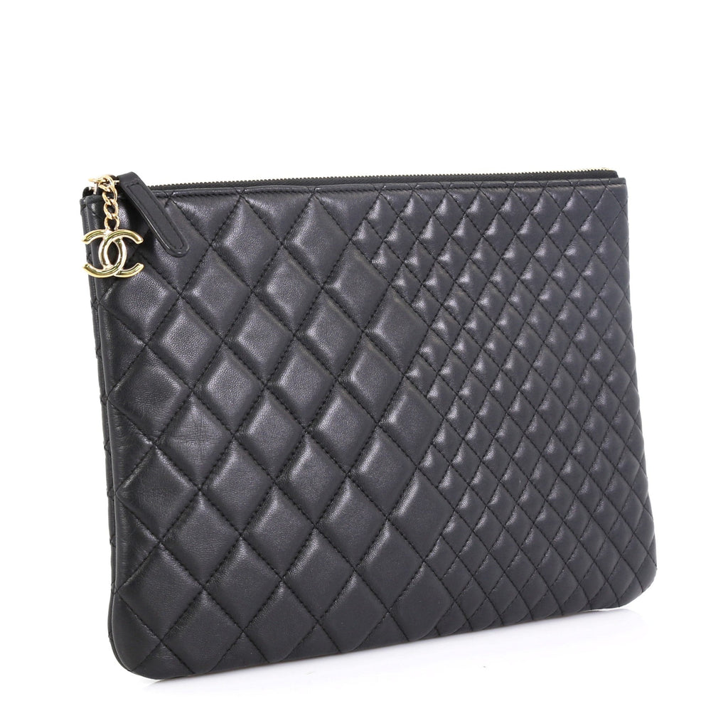 O Case Clutch Quilted Lambskin Medium