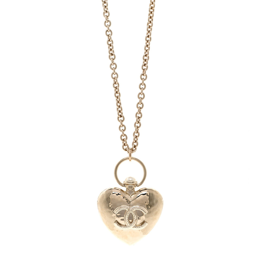 Metal CC Heart Locket Necklace Gold