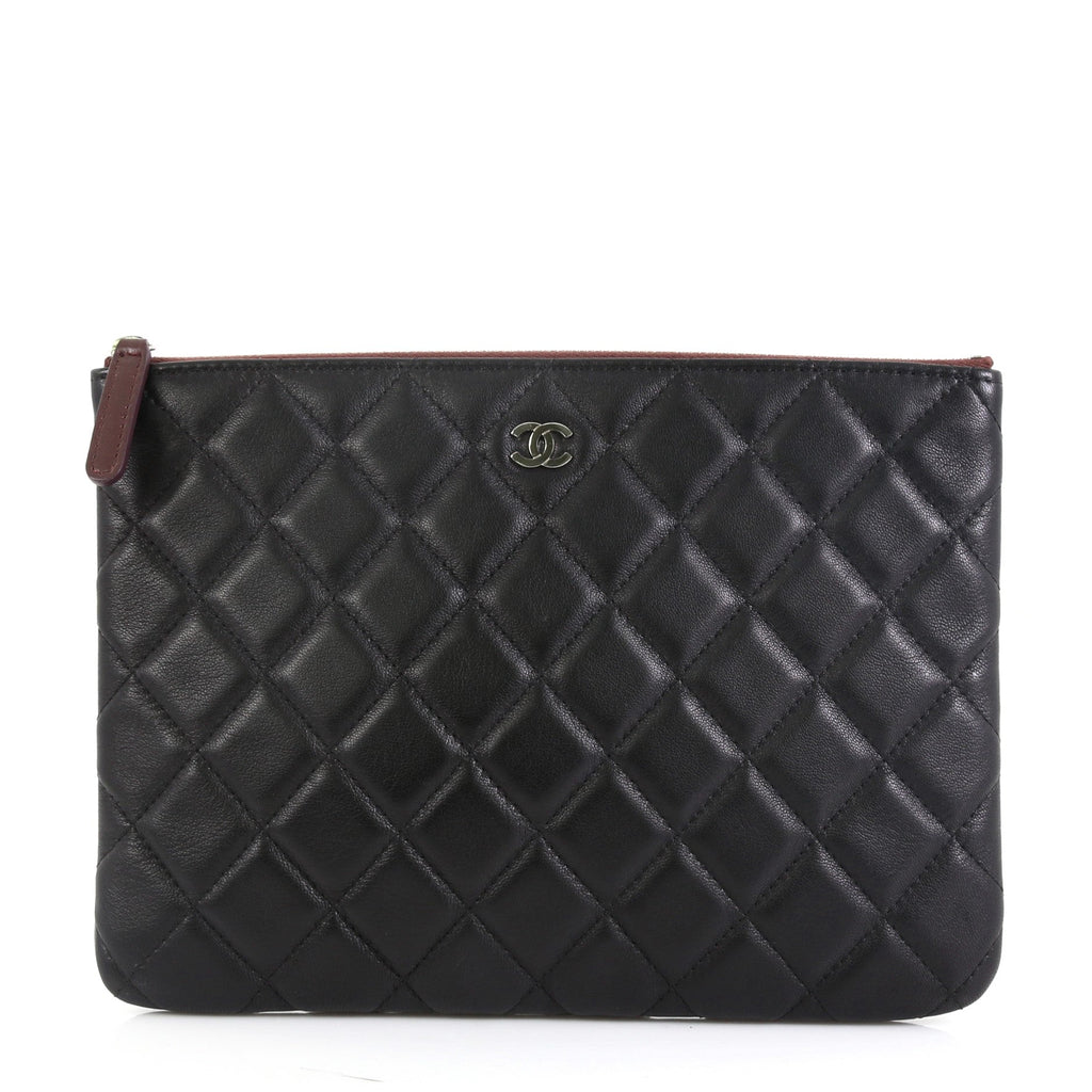 O Case Clutch Quilted Lambskin Small