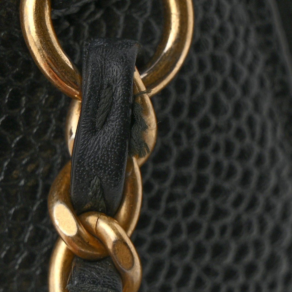 Caviar Quilted Small CC Filigree Vanity Case Black