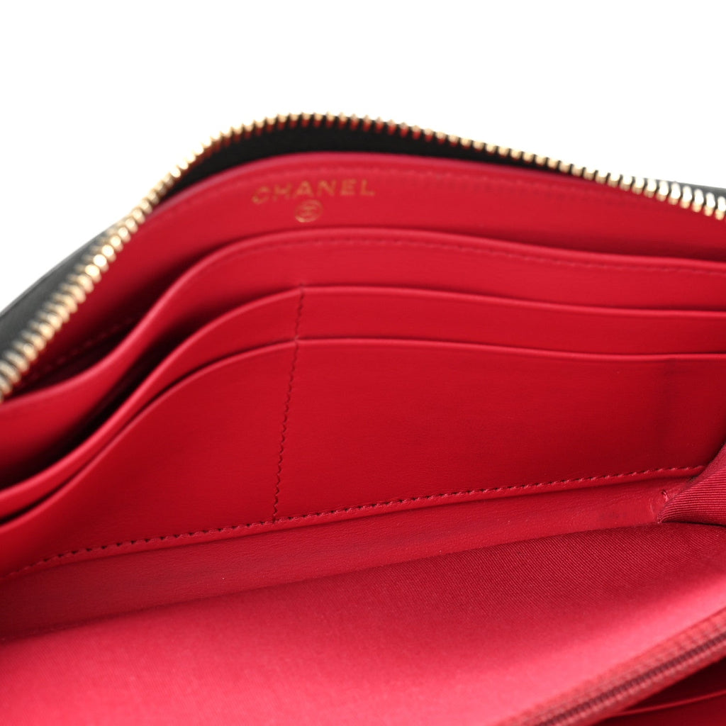 Shiny Aged Calfskin Quilted CC Wallet Black