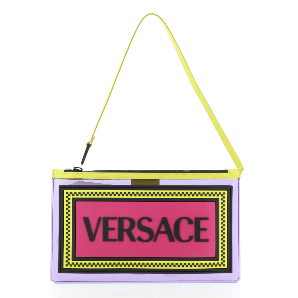 Logo Clutch PVC