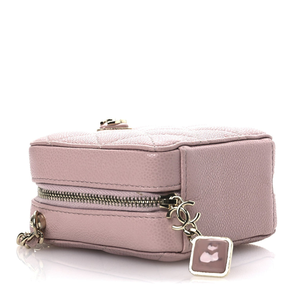 Caviar Quilted Clutch With Chain Light Pink