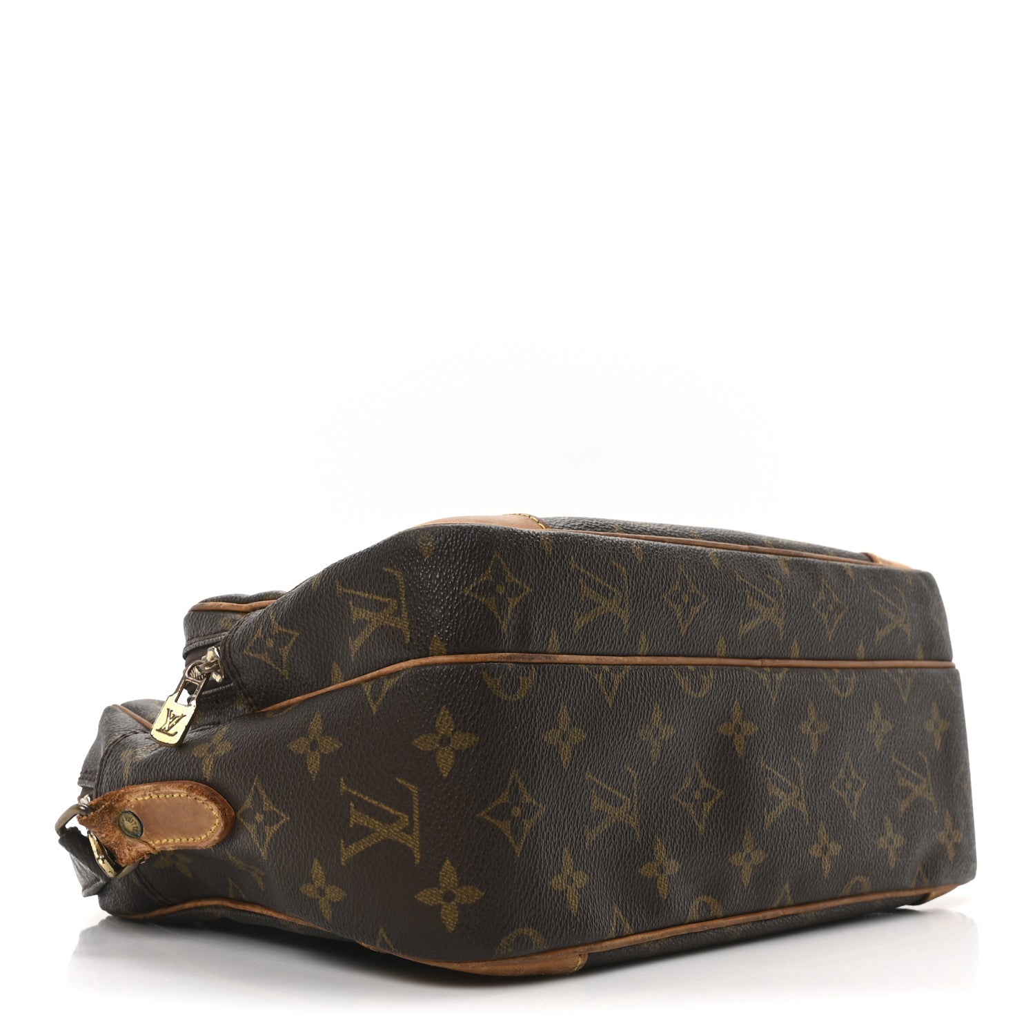 Monogram Nil 28