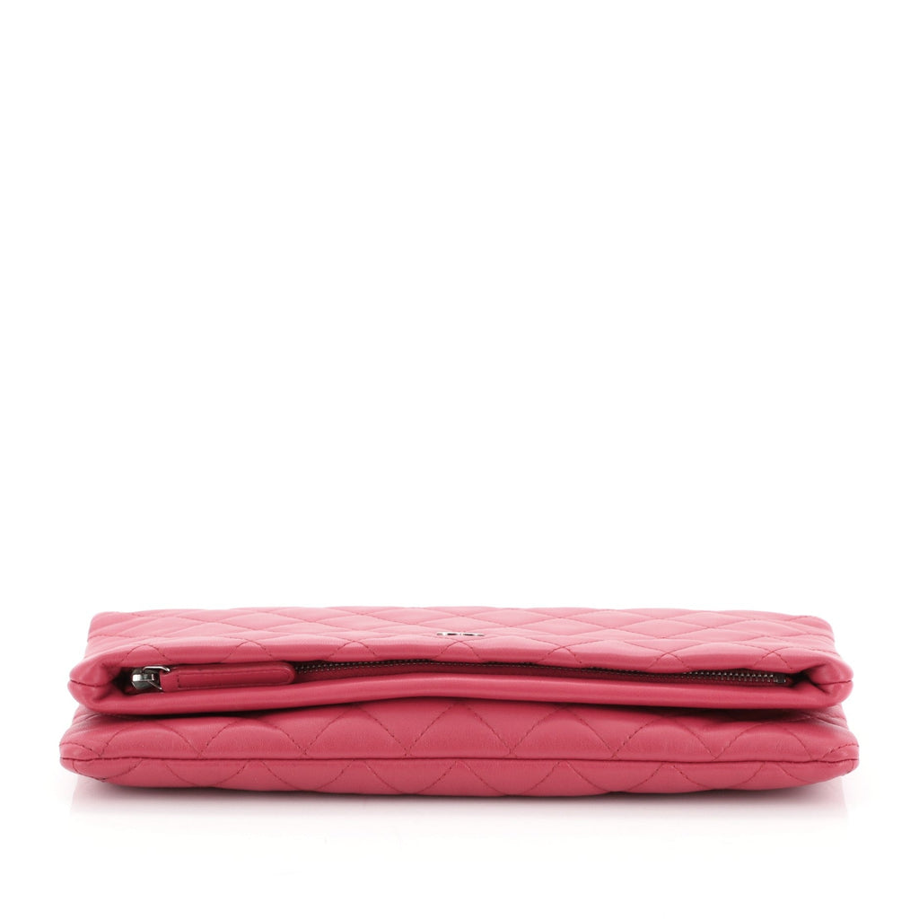 Beauty CC Clutch Quilted Lambskin
