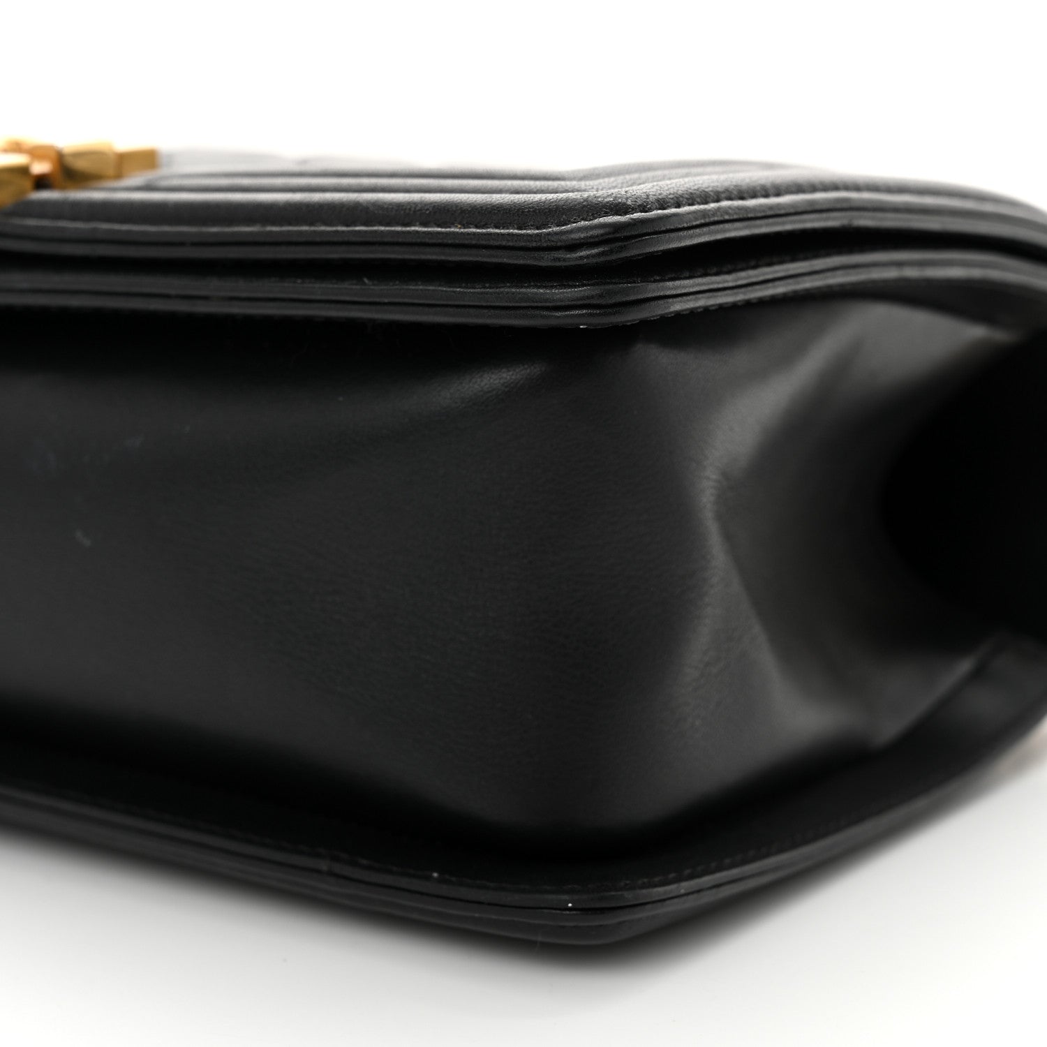 Lambskin Quilted Medium Boy Flap Black