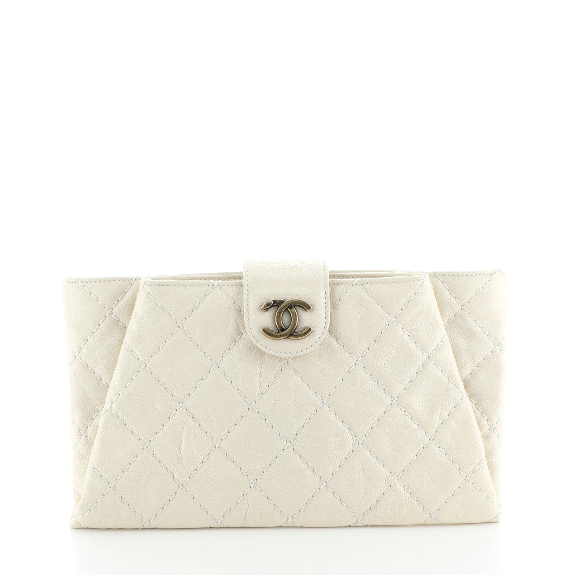 Coco Pleats Clutch Quilted Glazed Caviar