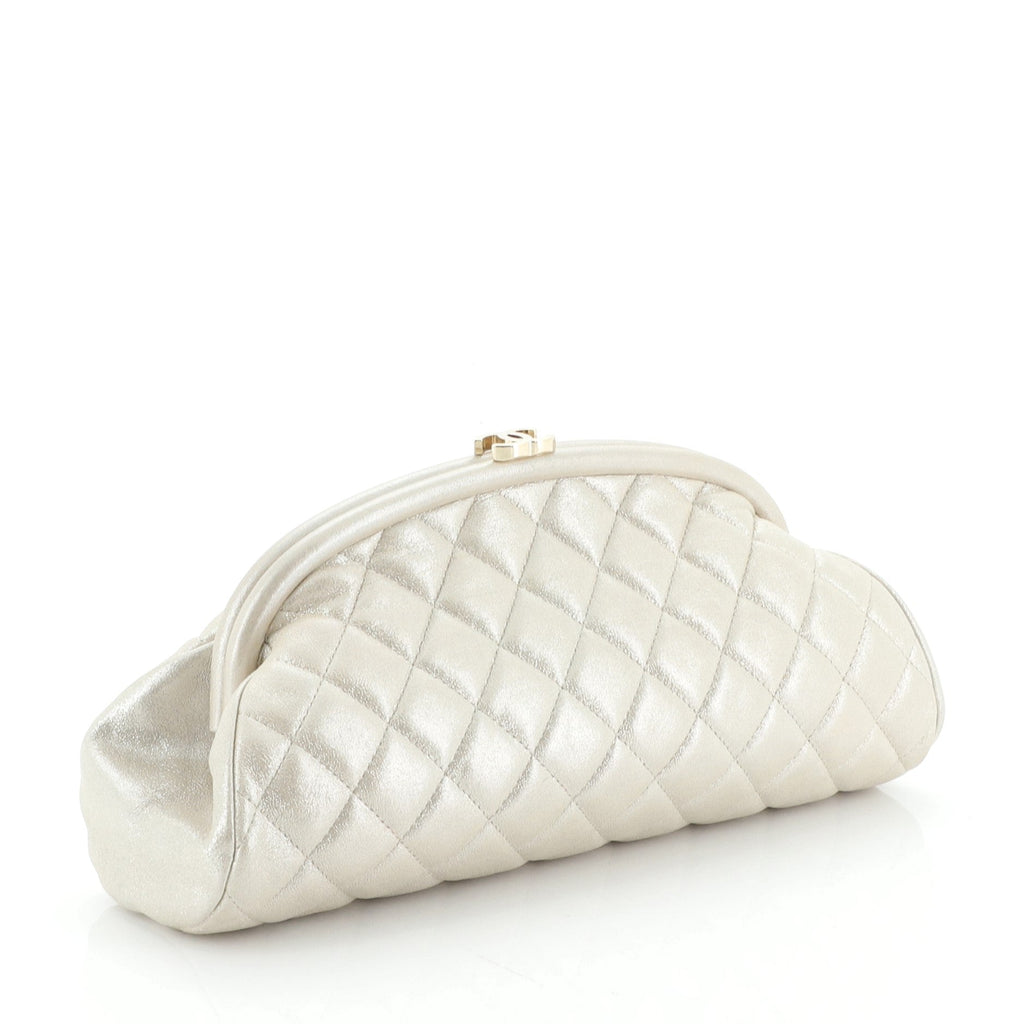 Timeless Clutch Iridescent Caviar