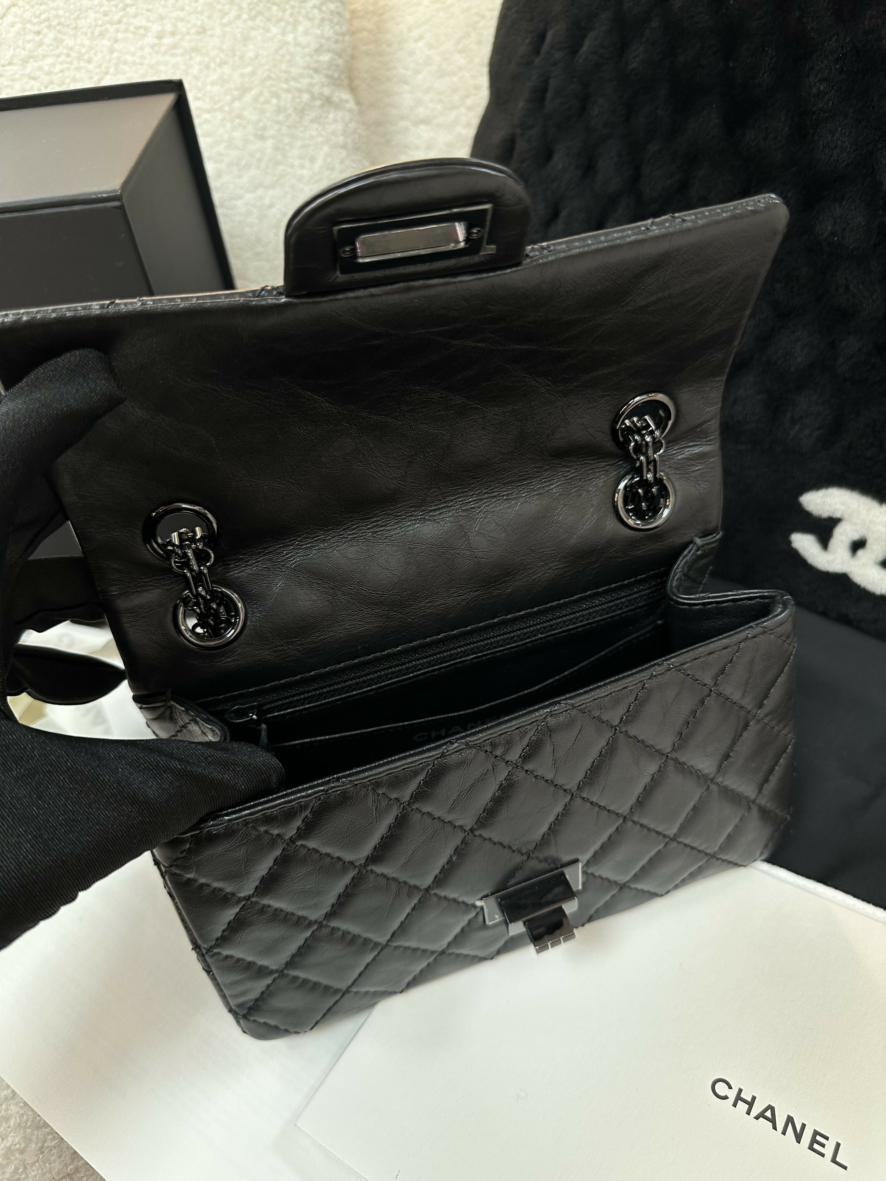 Chanel (21)2.55 Mini So Black Bag