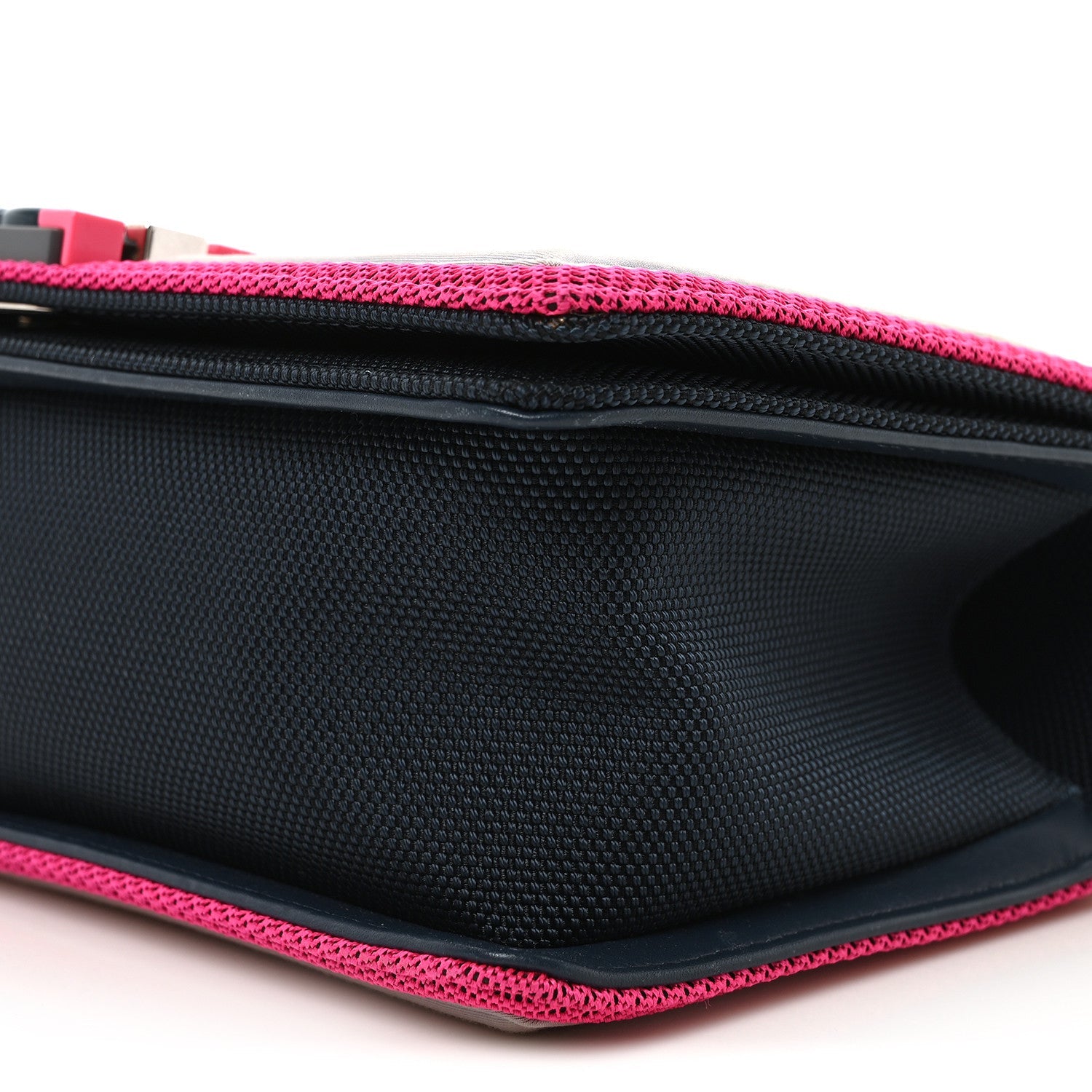 Canvas Quilted Medium Fluo Boy Flap Dark Navy Fuchsia Grey