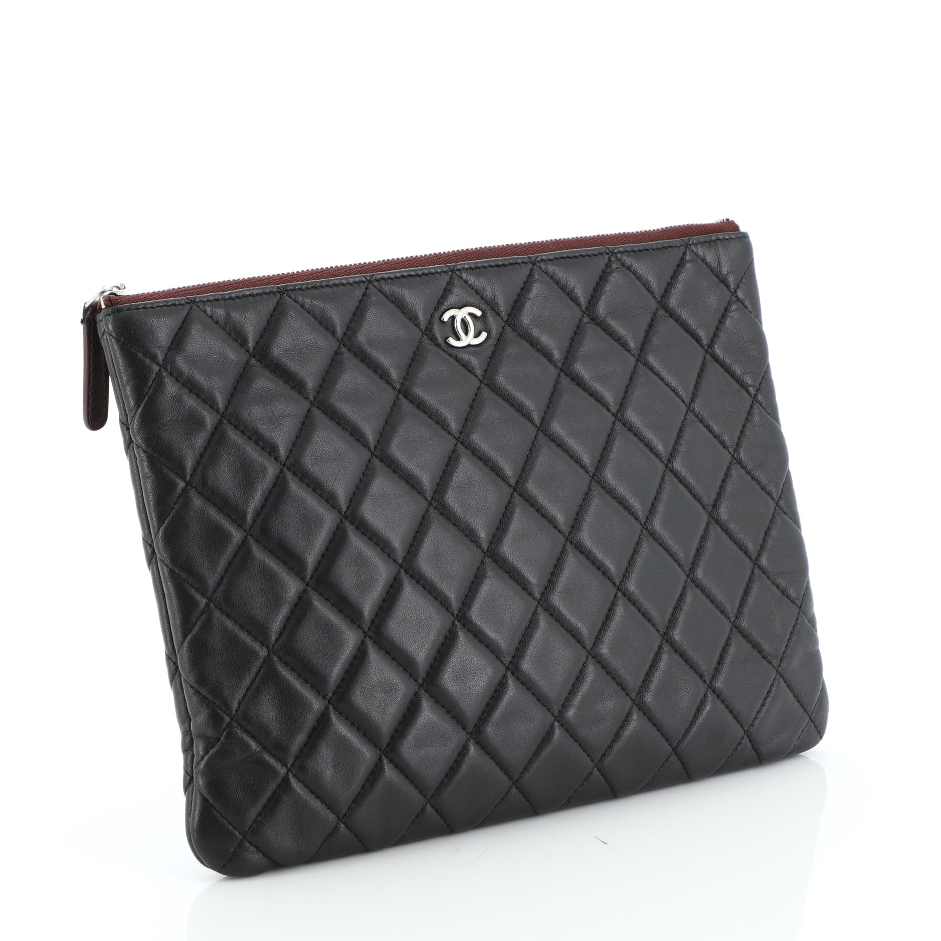 O Case Clutch Quilted Lambskin Small