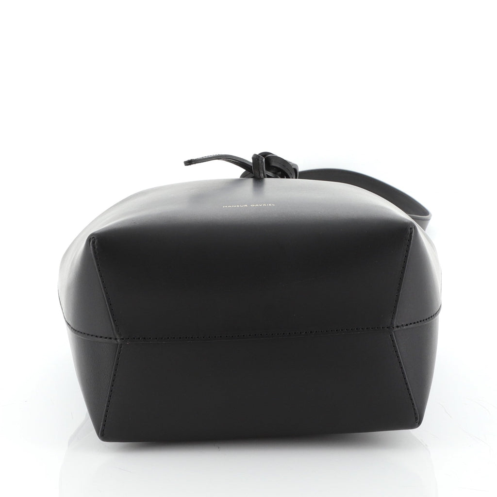 Bucket Bag Leather Mini