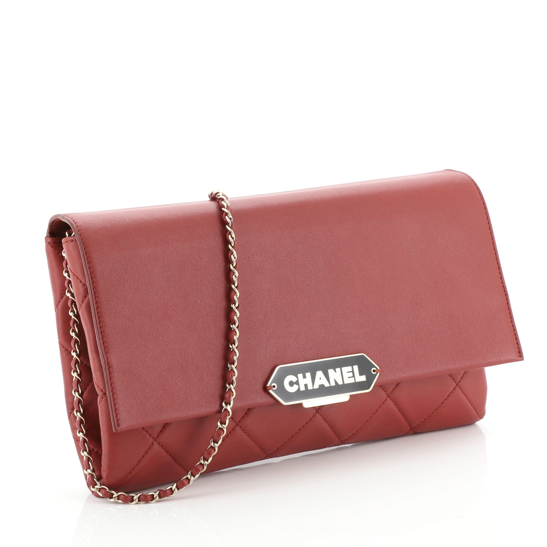 Retro Label Chain Clutch Quilted Leather