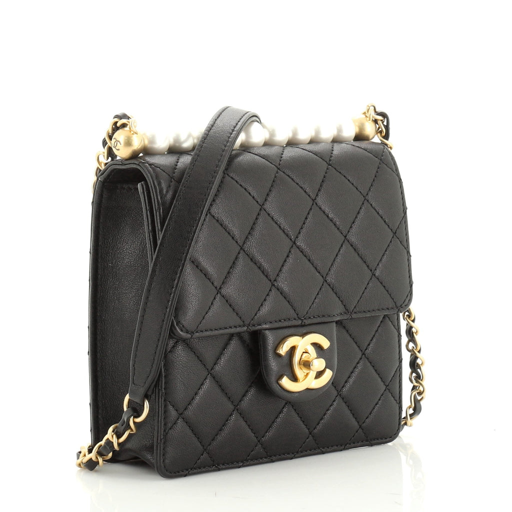 Chic Pearls Flap Bag Quilted Lambskin Mini