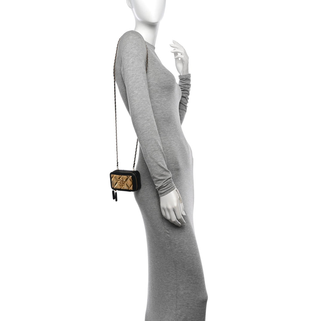 Lambskin Quilted Mini Golden Plate Clutch With Chain Black