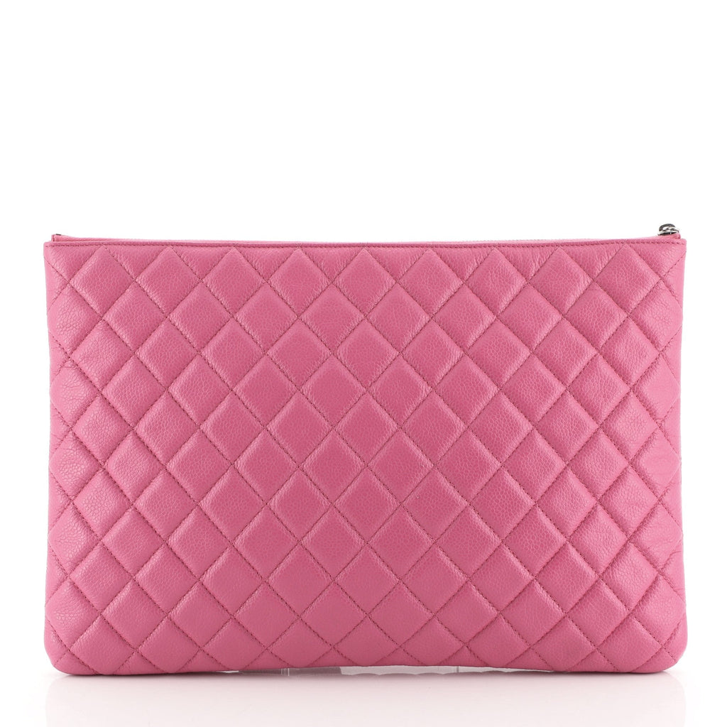 O Case Clutch Quilted Caviar Large