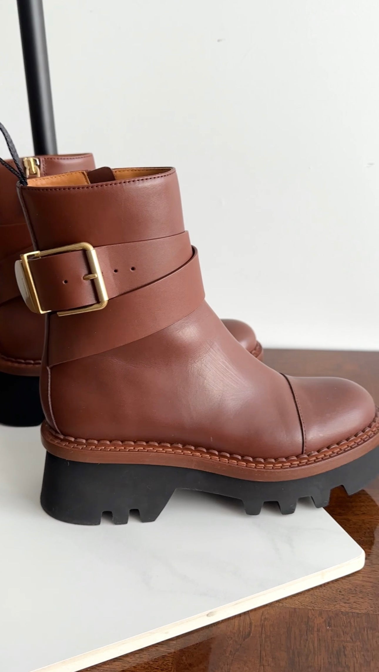 Chloe Owena Brown Leather Ankle Boots - 37