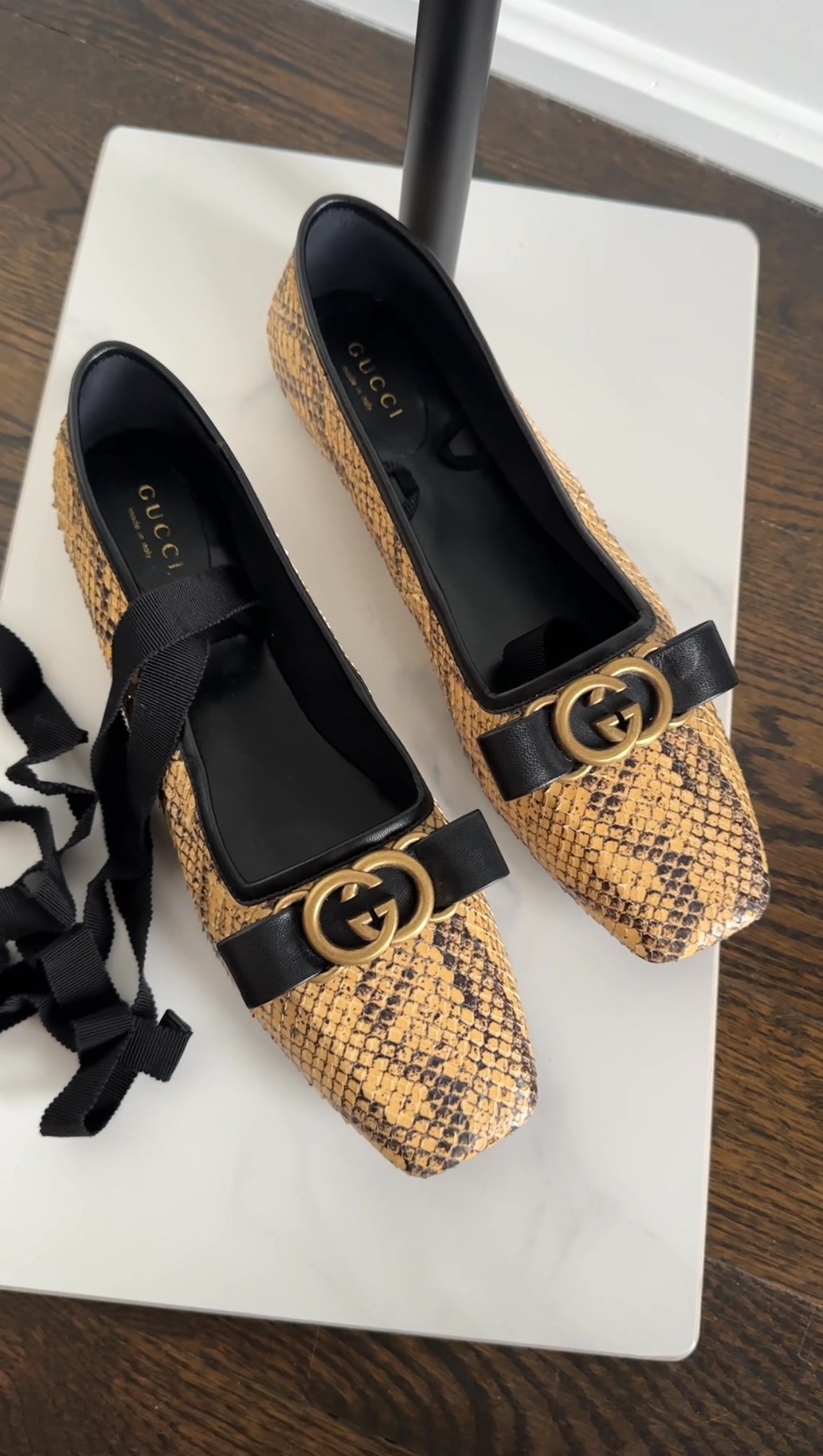 Gucci Exotic Natural Python Ballerina Lace Up GG Flat Shoes - 38 (37.5)