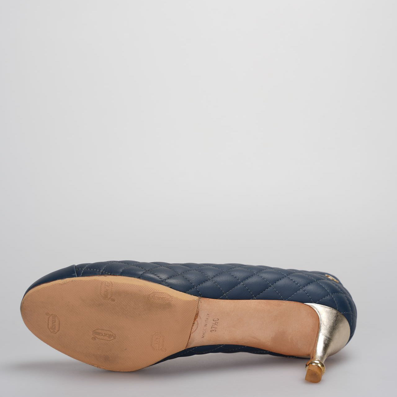 Chanel Blue Quilted Leather Pumps 6cm Size 37.5C