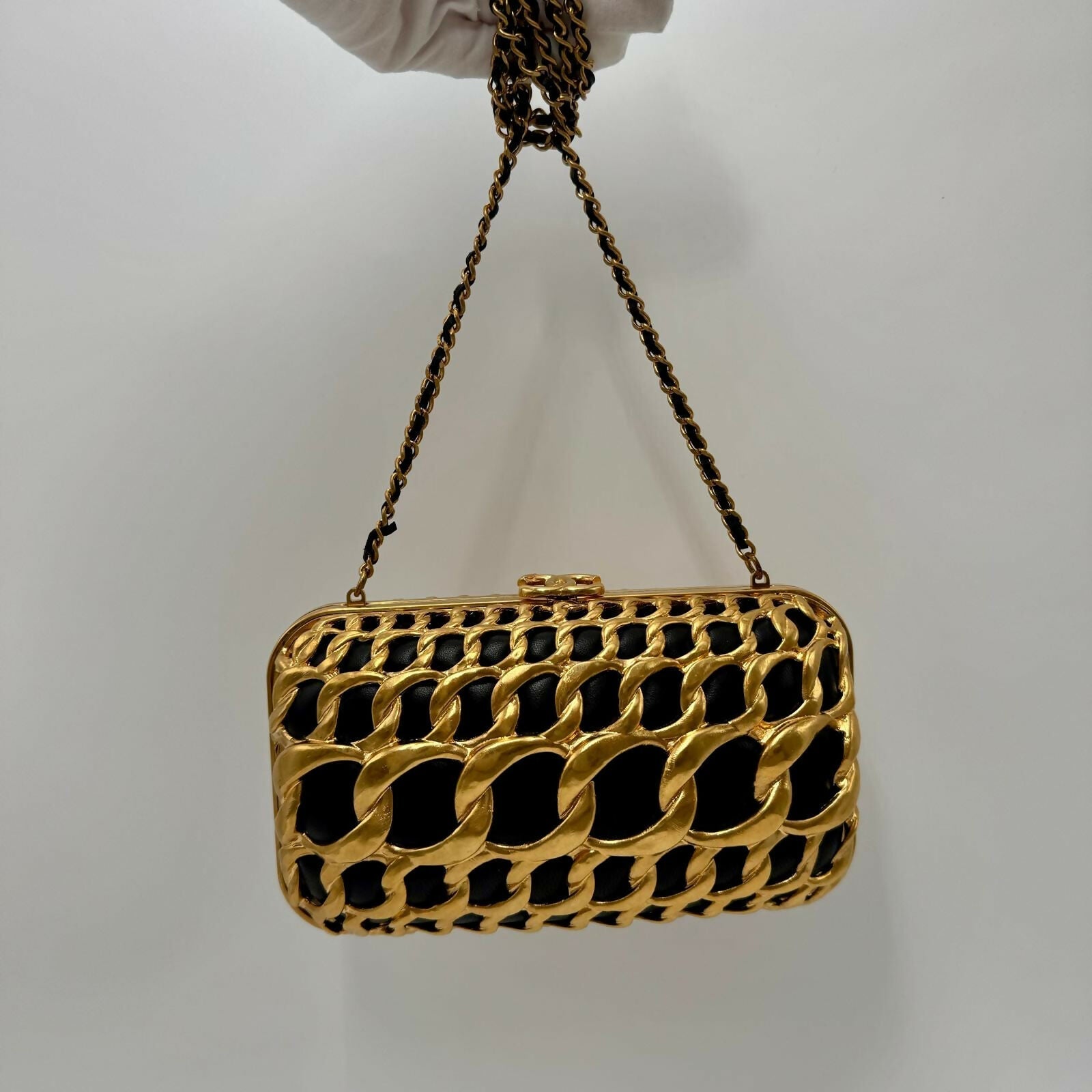 Chanel Pre-Fall 2019 Lambskin Gold Metal Clutch