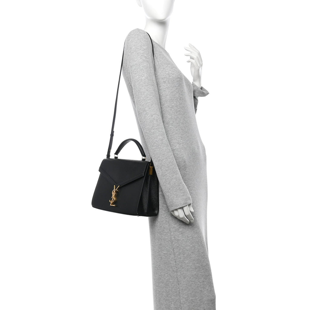 Grain de Poudre Medium Classic Monogram Cassandra Top Handle Black