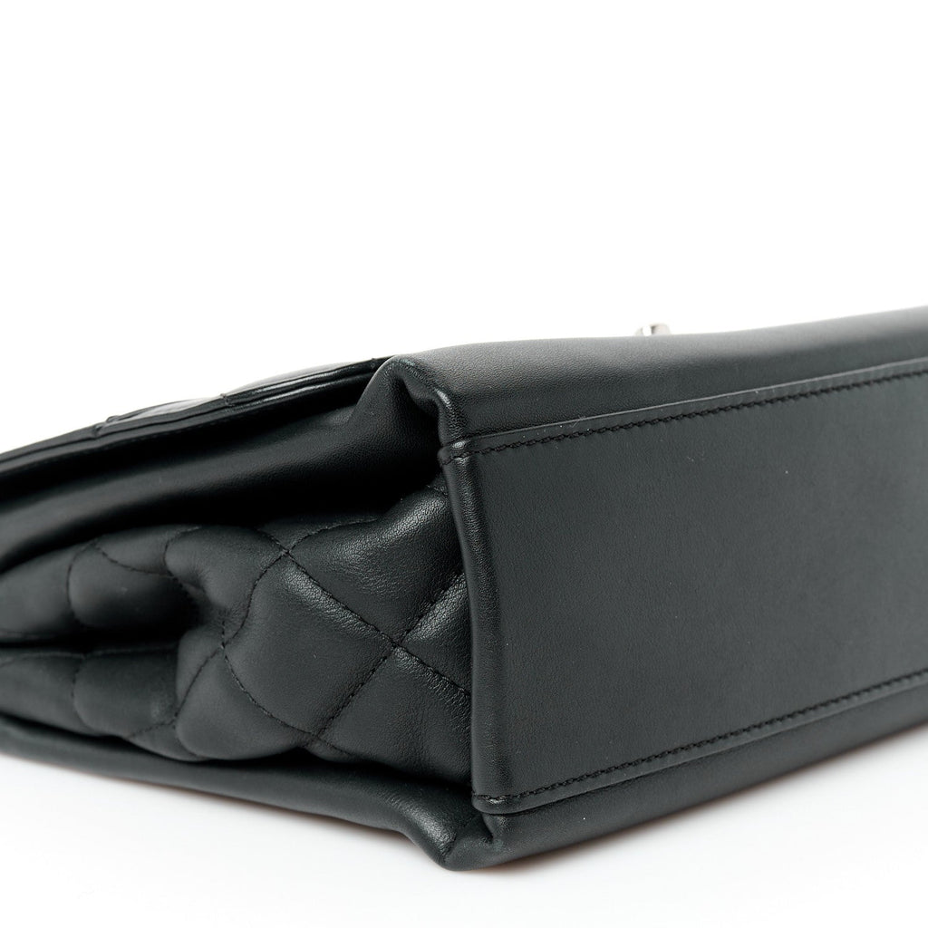Calfskin Small Tramezzo Flap Black