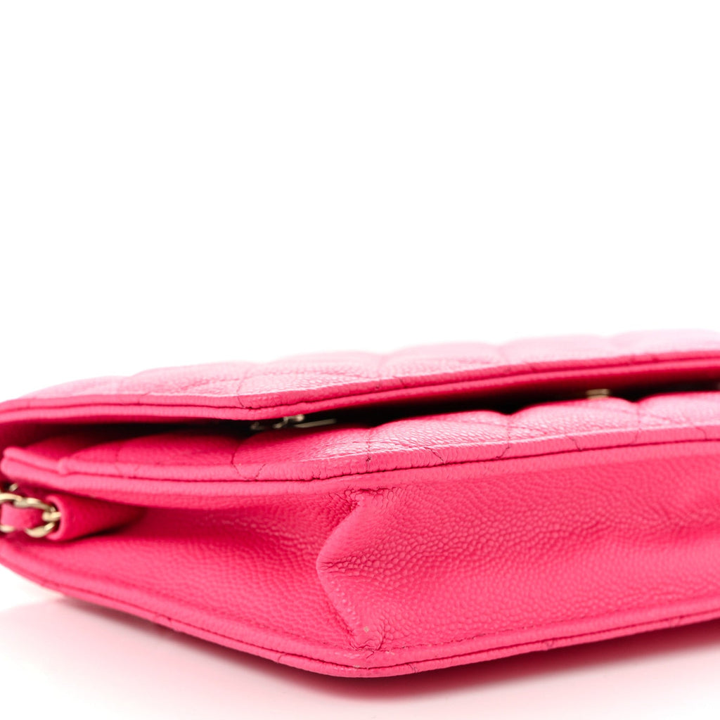 Caviar Quilted Wallet on Chain WOC Fuchsia