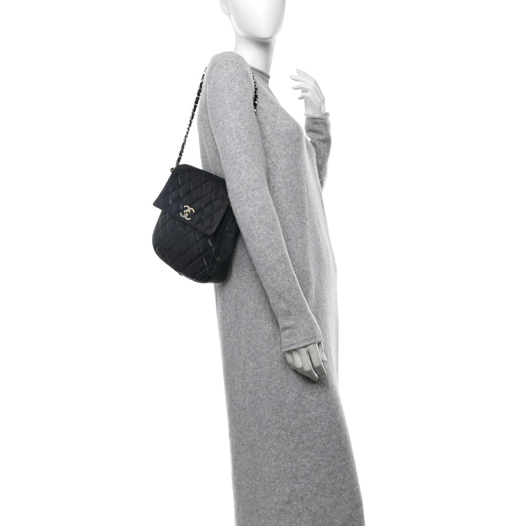 Lambskin Quilted Mini Flap Shoulder Bag Black