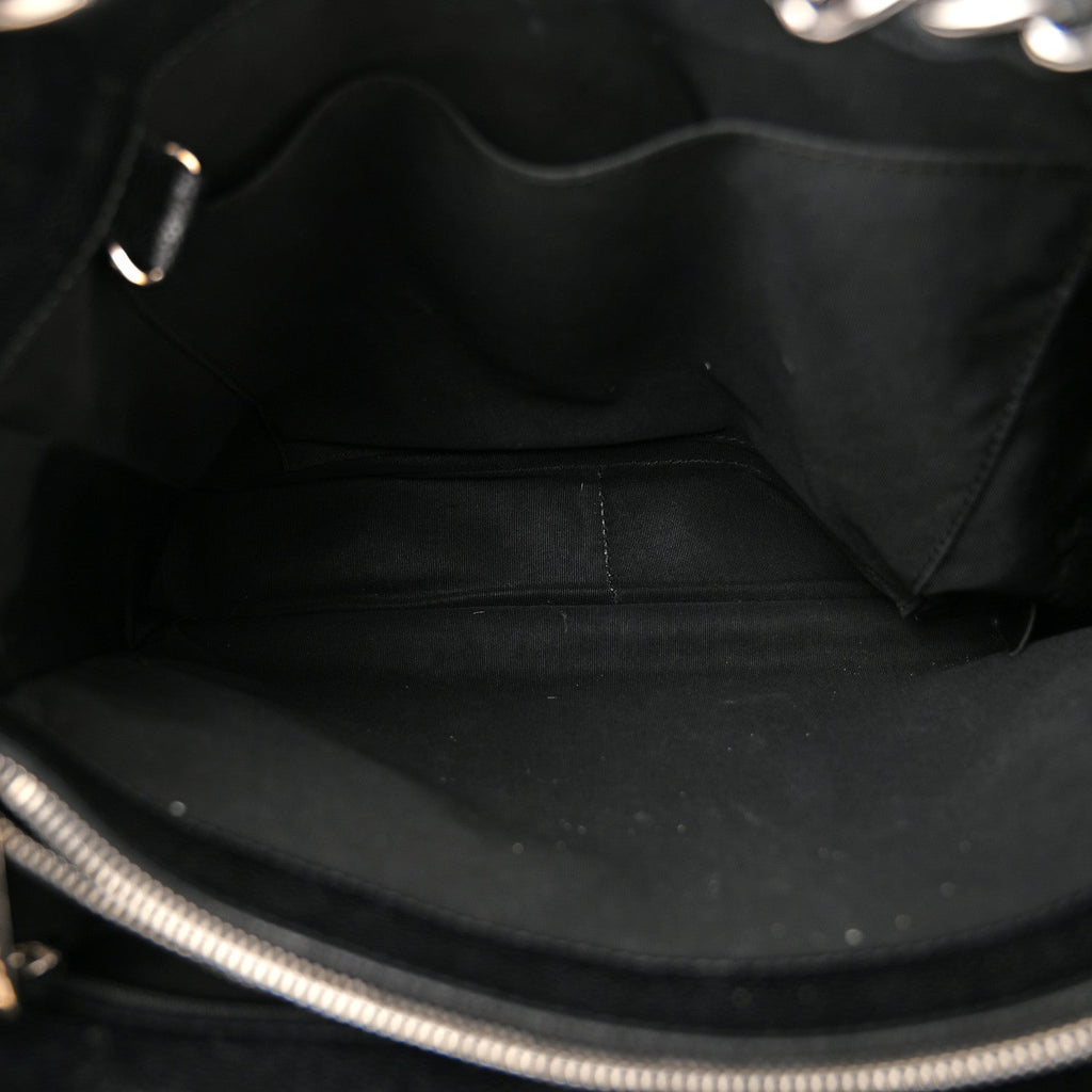Caviar Quilted Grand Shopping Tote GST Black
