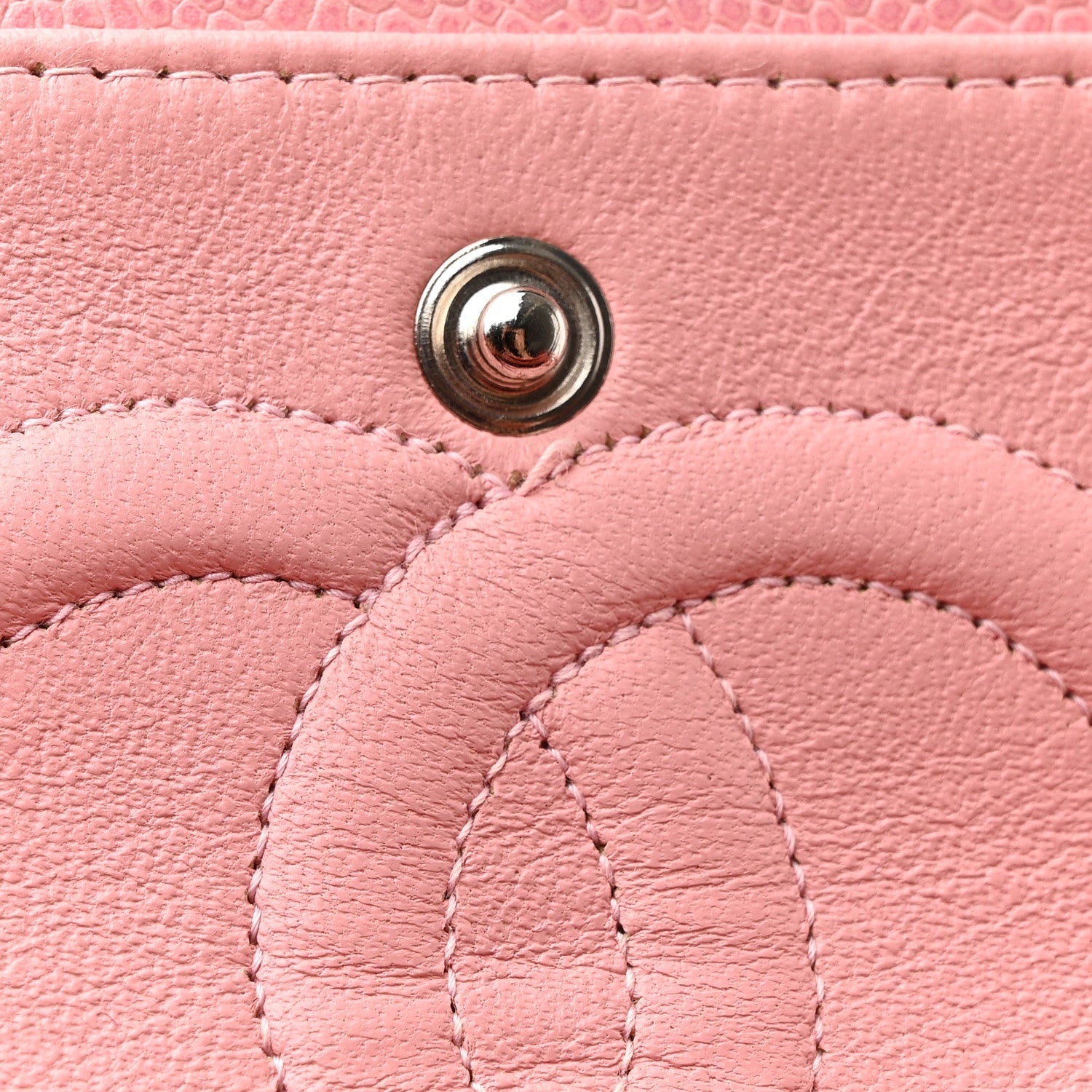 Caviar Quilted Medium Double Flap Light Pink