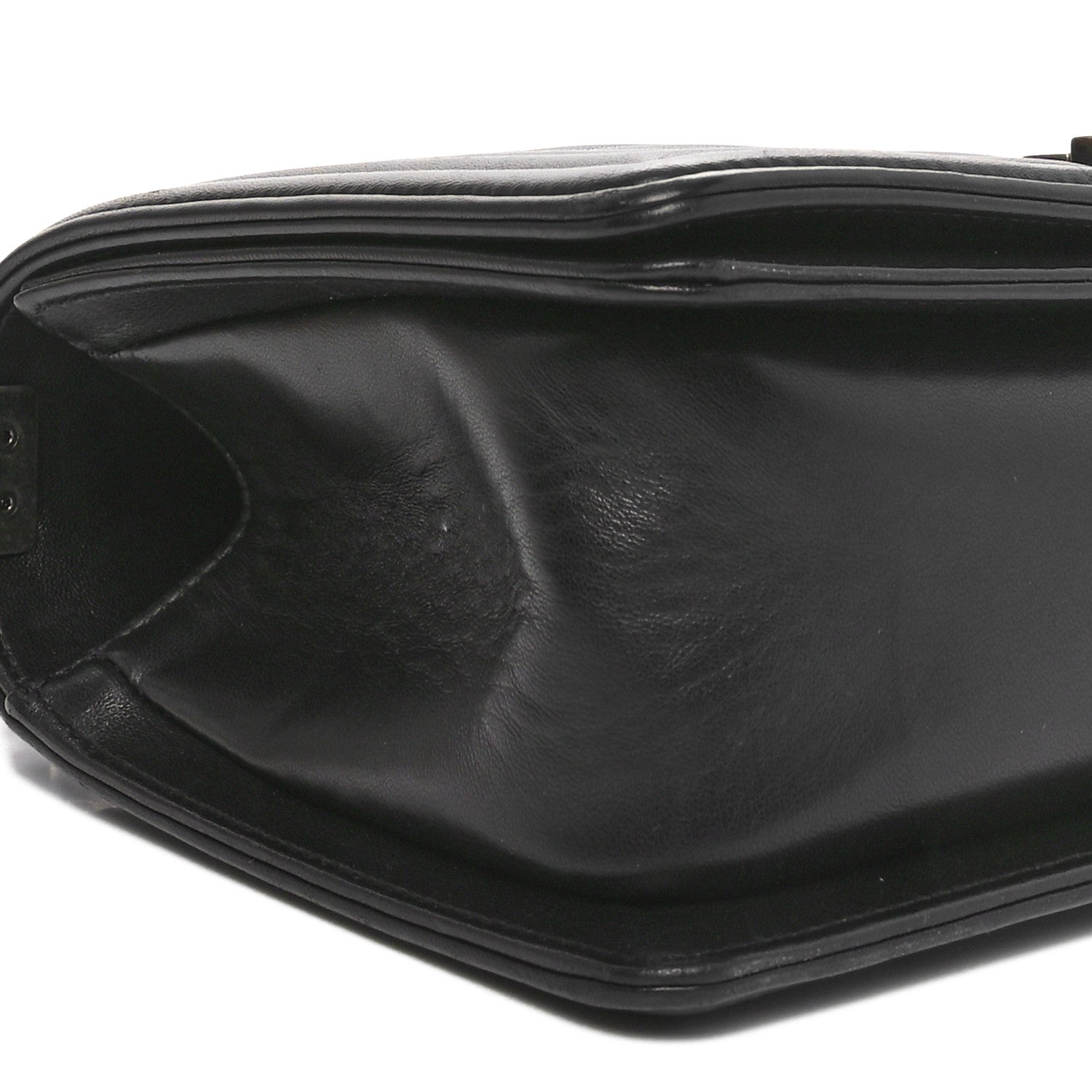 Lambskin Pleated Medium Boy Flap Black