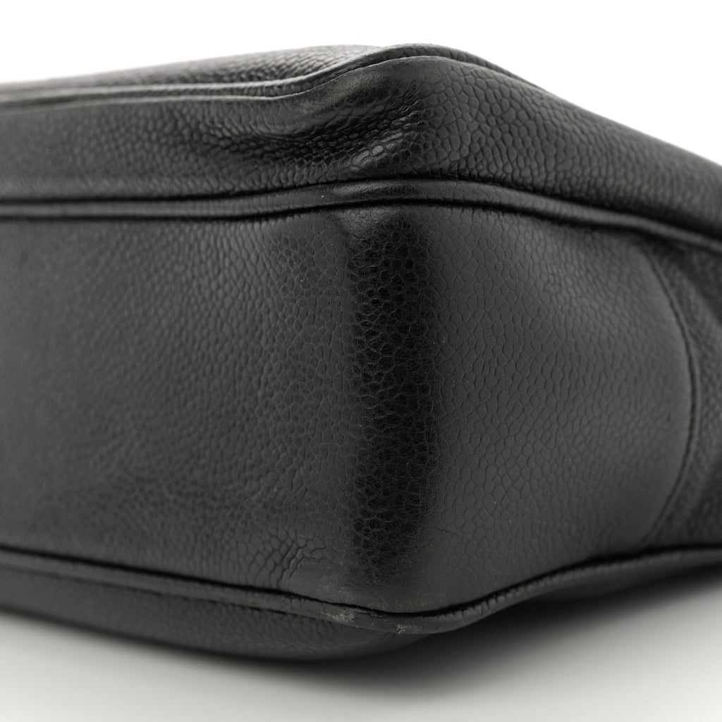 Caviar Flap Shoulder Bag Black