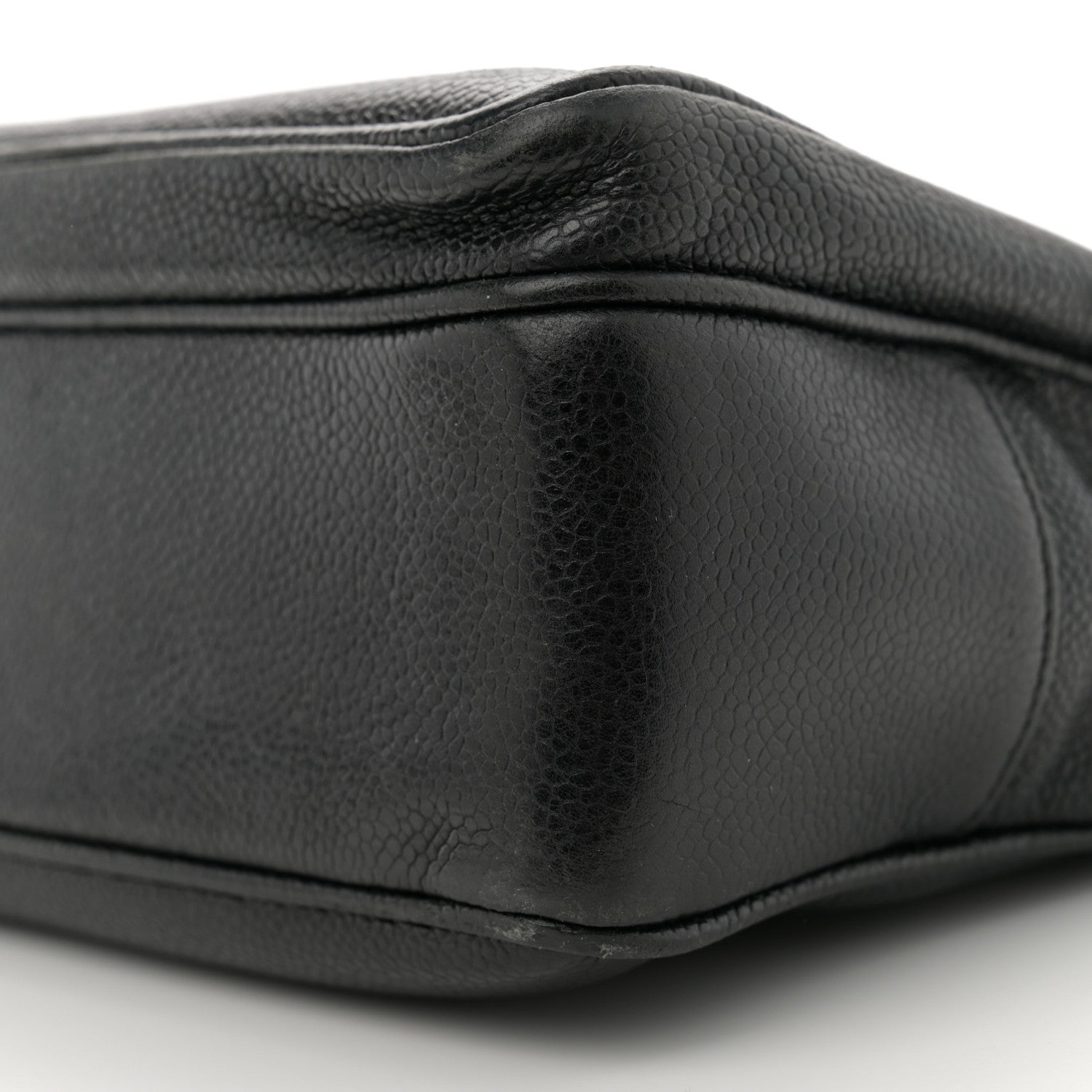 Caviar Flap Shoulder Bag Black