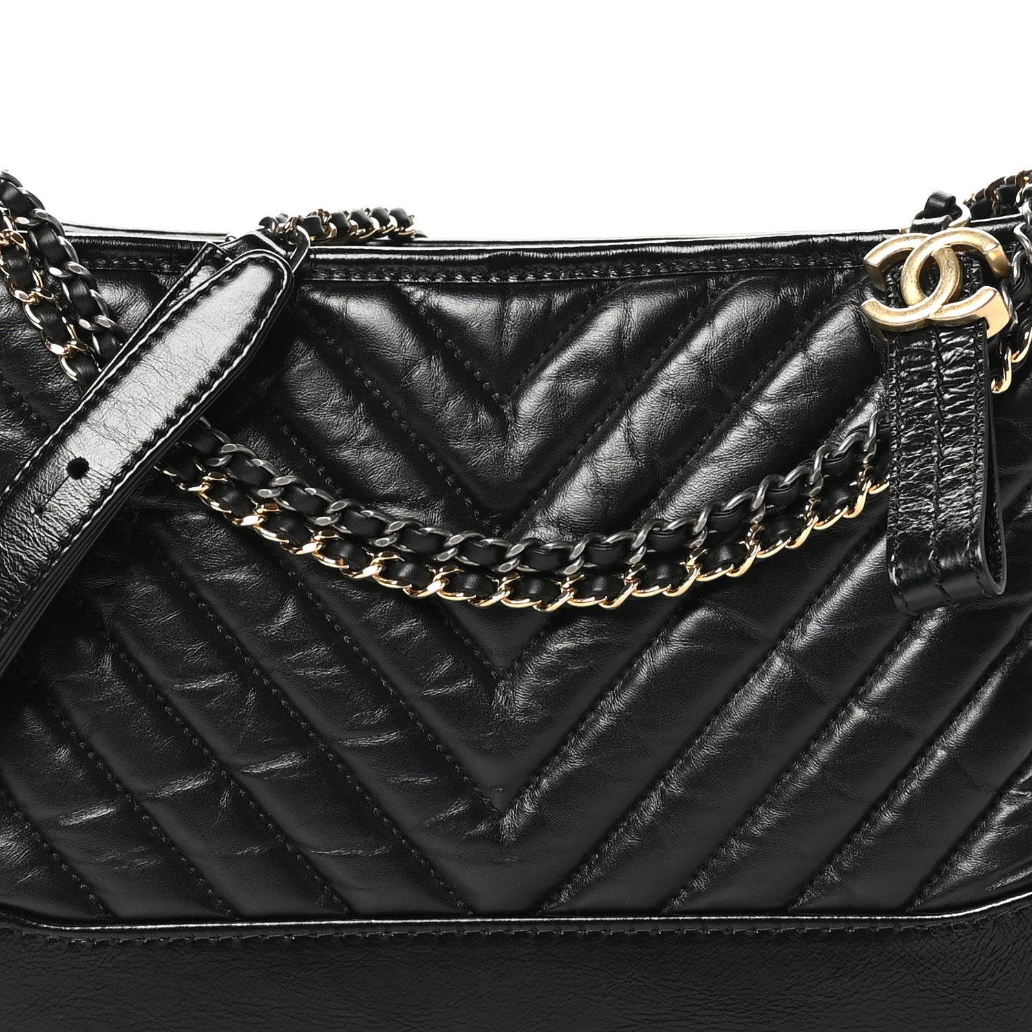 Aged Calfskin Chevron Quilted Medium Gabrielle Hobo Black
