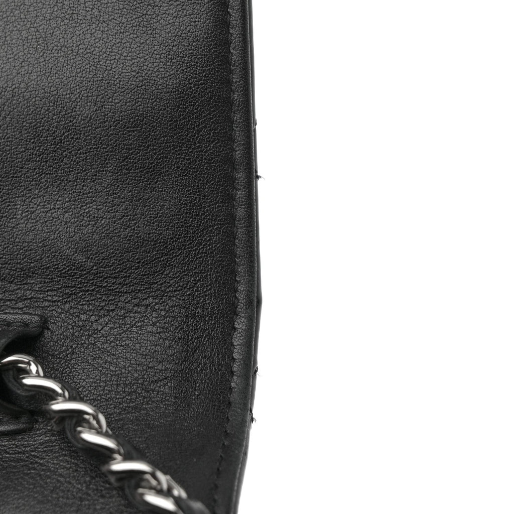 Patent Quilted Brilliant Wallet On Chain WOC Black