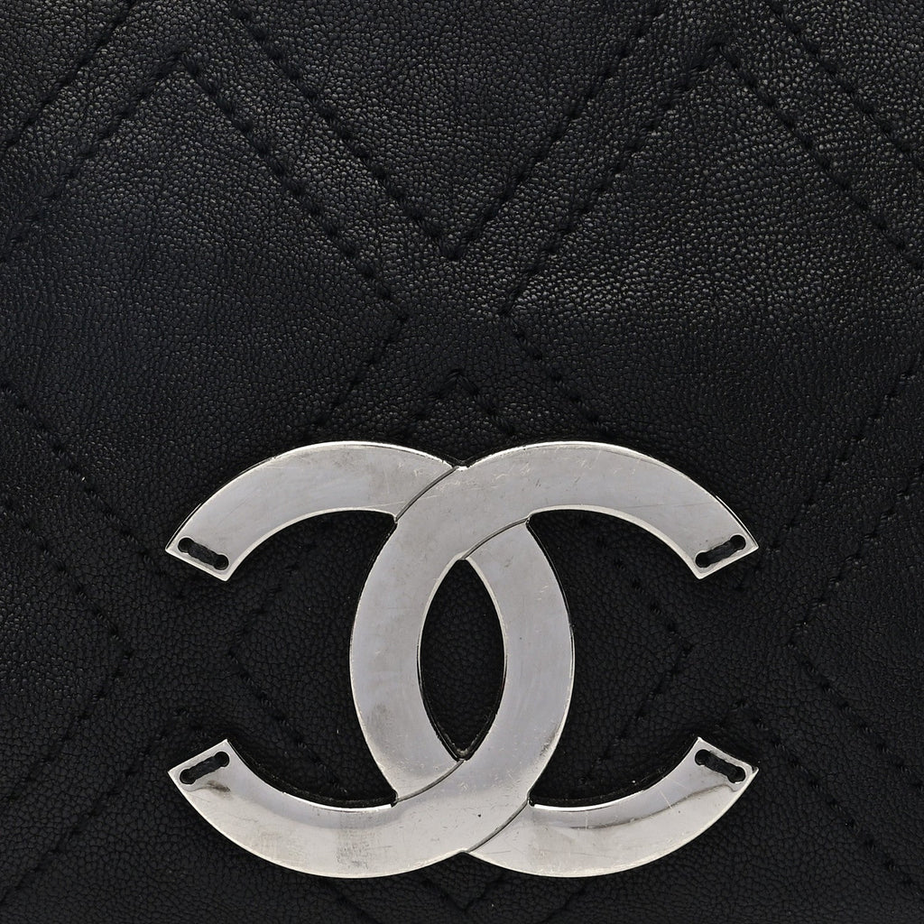 Calfskin Small Diamond Stitch Tote Black