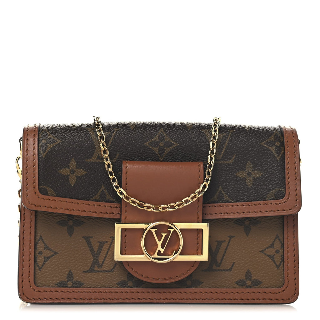 Reverse Monogram Dauphine Chain Wallet