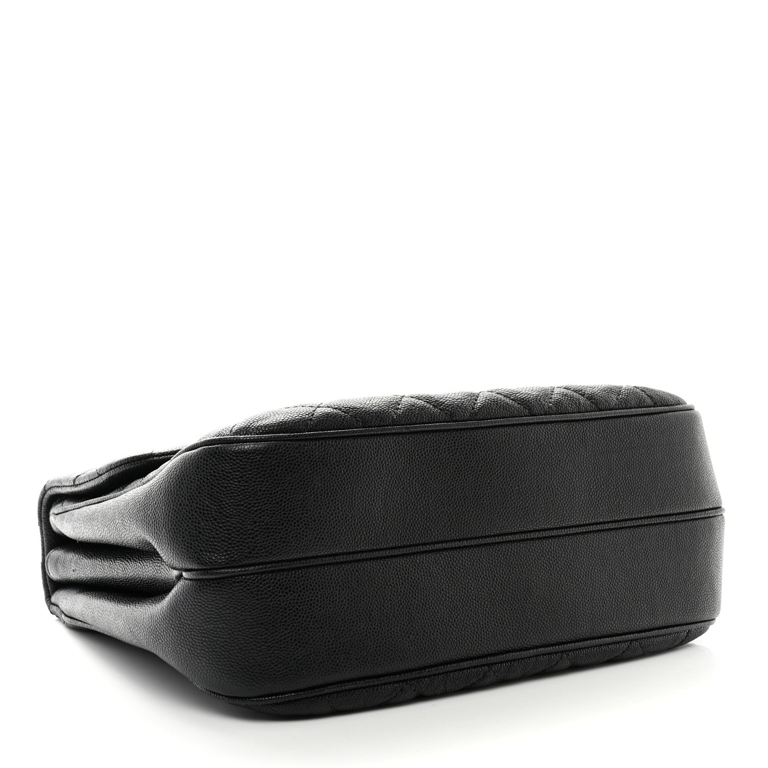 Caviar Quilted Large Urban Companion Flap Black