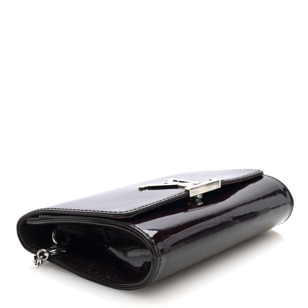 Patent Louise PM Chain Clutch Amarante