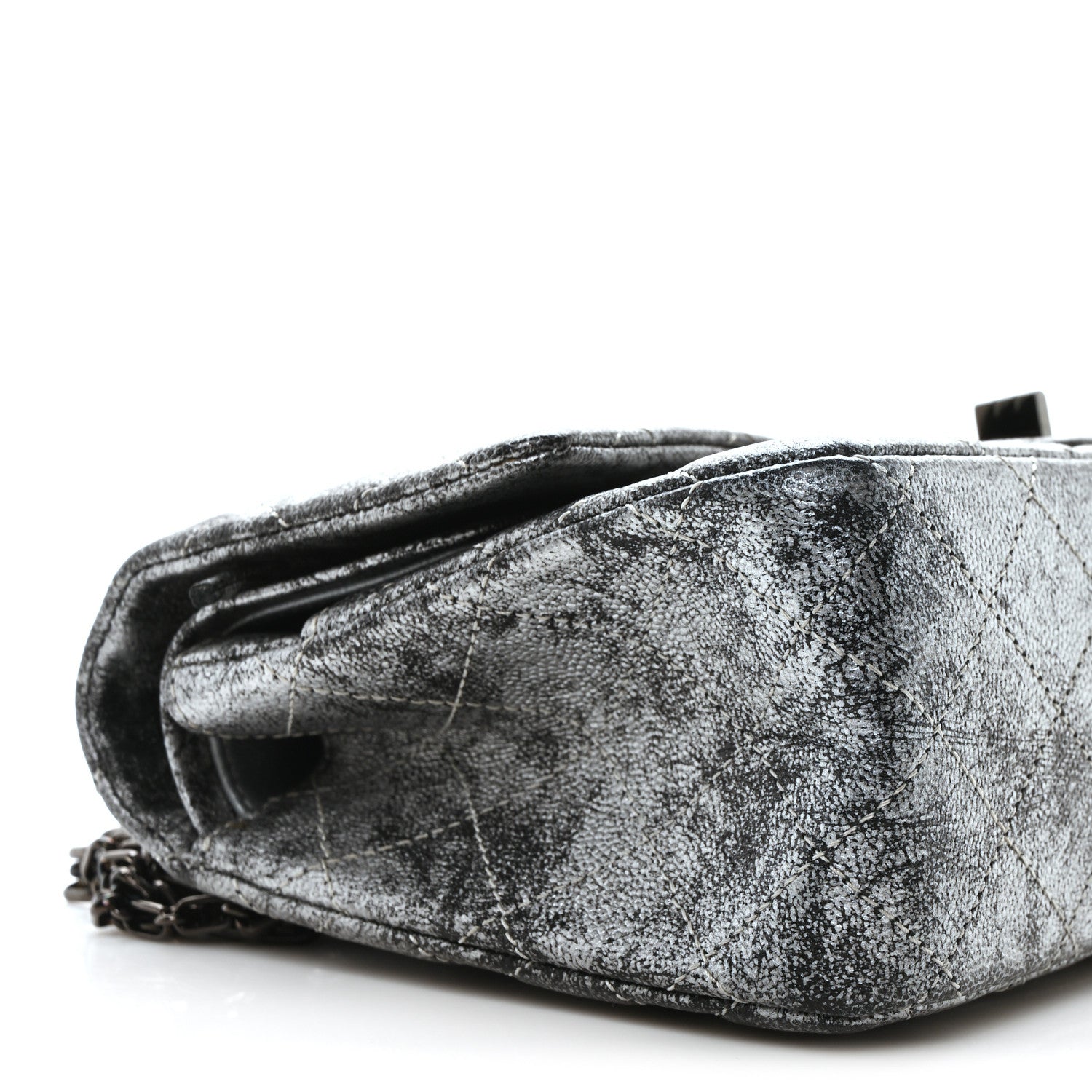 Metallic Caviar Quilted 2.55 Reissue 225 Flap Silver Black