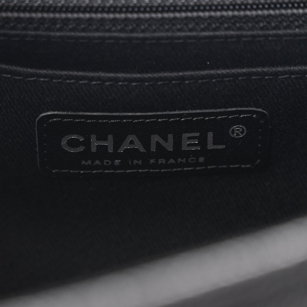 Caviar Large Timeless CC Flap Black
