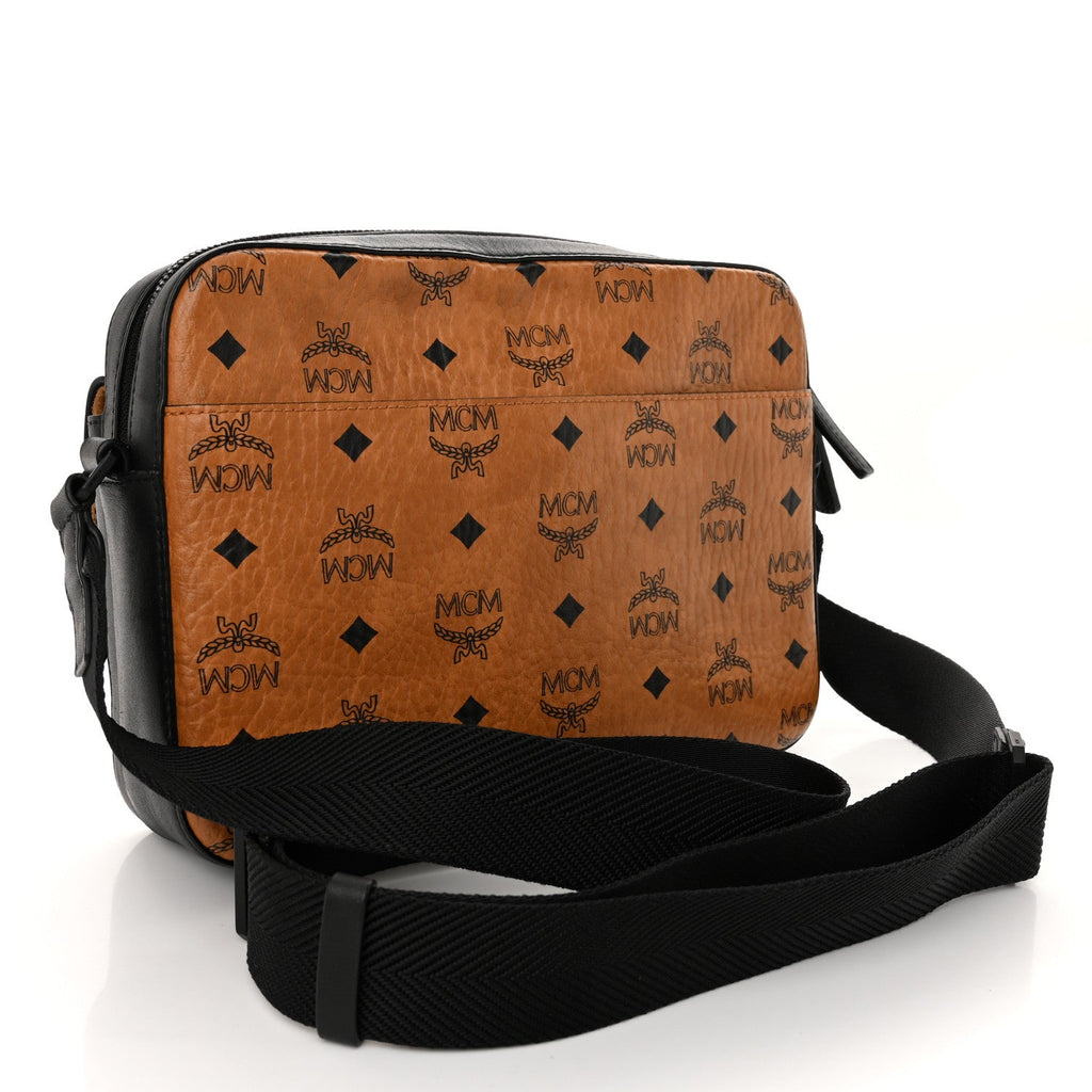 Visetos Monogram Medium Aren Crossbody Cognac