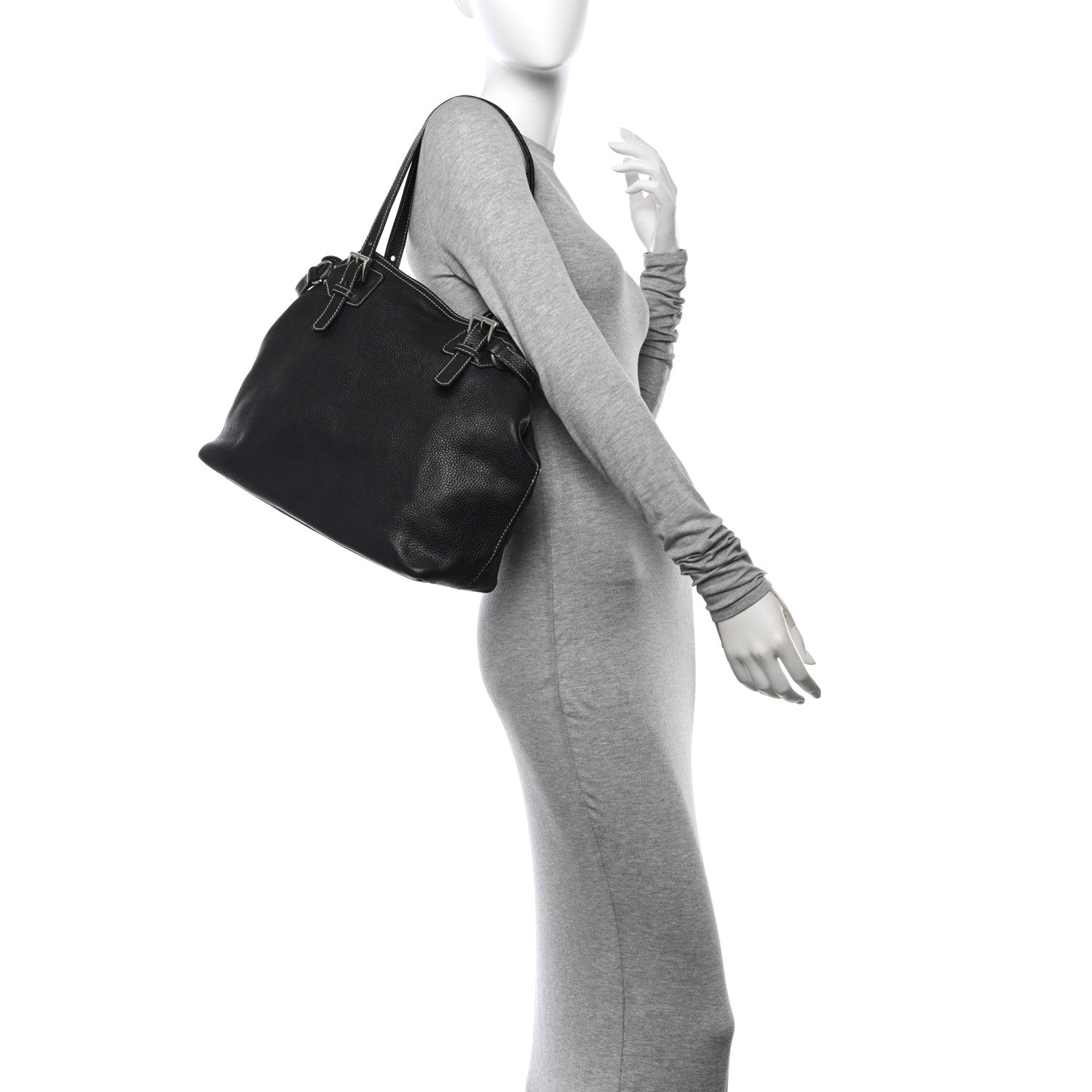 Vitello Daino Shoulder Bag Black