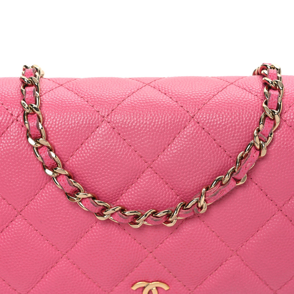Caviar Quilted Wallet on Chain WOC Pink