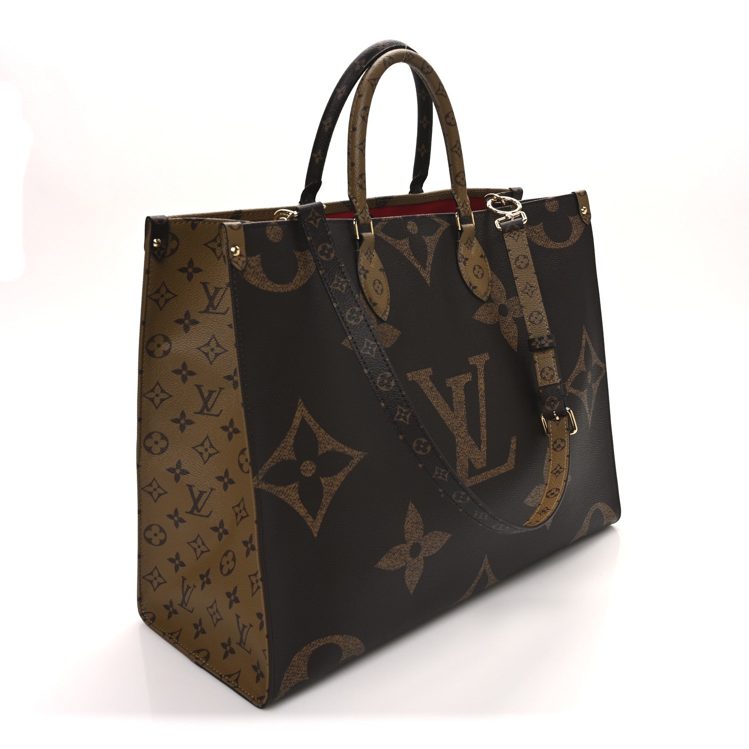 Reverse Monogram Giant Onthego Voyage