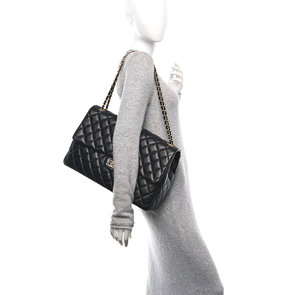 Grained Calfksin Quilted XXL Travel Flap Bag Black