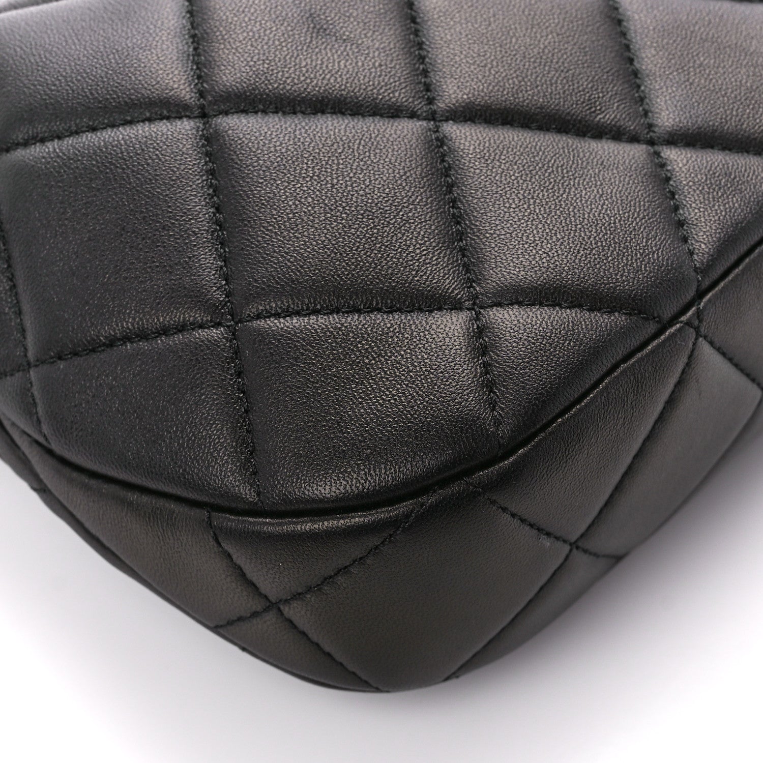 Lambskin Quilted CC Chain Hobo Black
